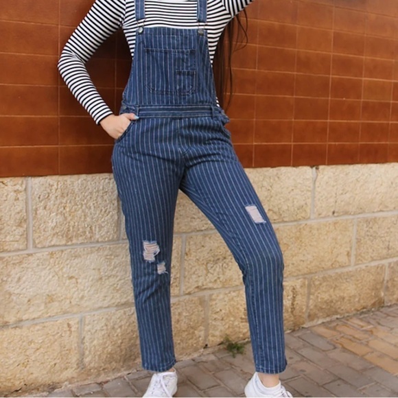 Vintage Denim - Women's Vintage Y2K Pinstripe Denim Bib Overalls Dungaree Conductor Size M/L